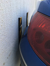 Φόρτωση εικόνας στο εργαλείο προβολής Συλλογής, Εφαρμογή αυτοκόλλητου αφρώδους προστατευτικού τοίχων γκαράζ με ανακλαστικές λωρίδες PARK-FWP5010BY