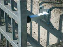 Φόρτωση εικόνας στο εργαλείο προβολής Συλλογής, Στοπ για ανοιγόμενες πόρτες Brevetti Adem 191, επιτοίχια εγκατάσταση σε πλαϊνό τοίχο με άξονα.