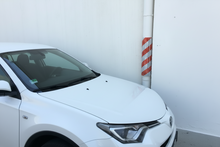 Φόρτωση εικόνας στο εργαλείο προβολής Συλλογής, Αυτοκόλλητο Αφρώδες Προστατευτικό με Εγκοπές, με Κόκκινες και Λευκές Ανακλαστικές Λωρίδες PARK-FSWP5025RW
